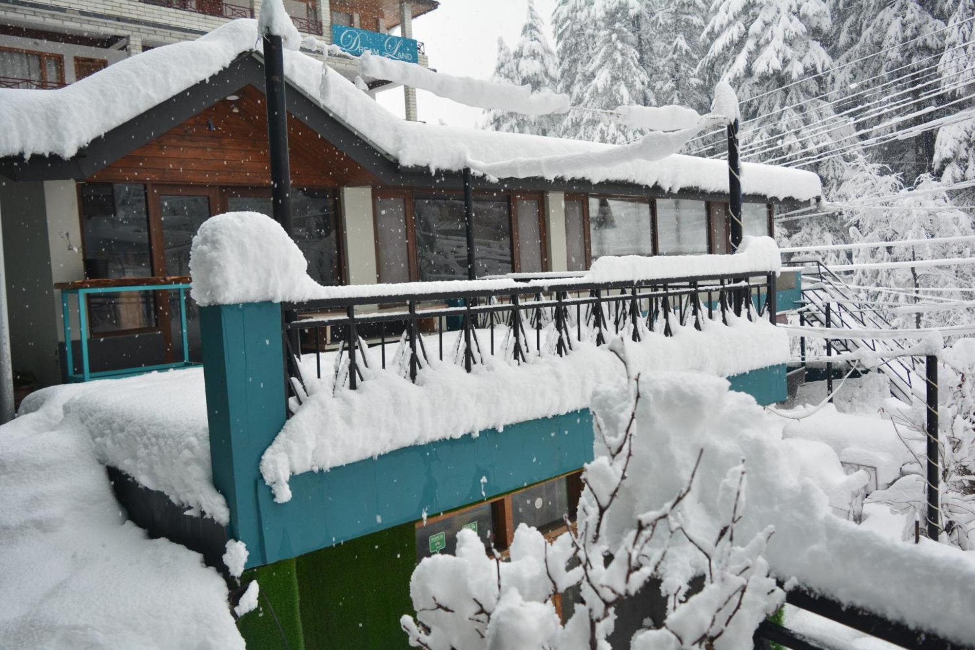 Hotel The Neelgiris Manāli Exterior foto